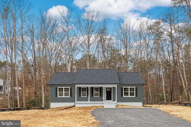 8354 COOLIDGE CIR, King George, VA 22485