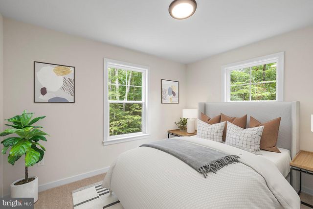 8354 COOLIDGE CIR, King George, VA 22485