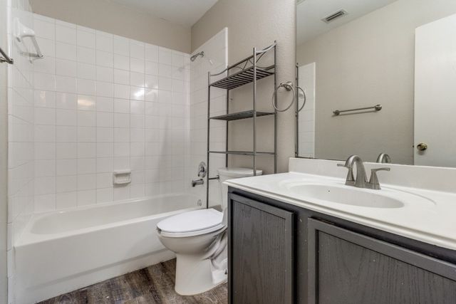 1721 Southridge Lane, Sherman, TX 75092