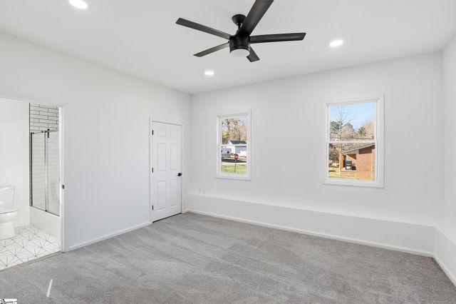 601 S D Street, Easley, SC 29640