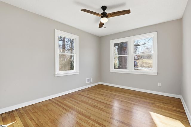 601 S D Street, Easley, SC 29640