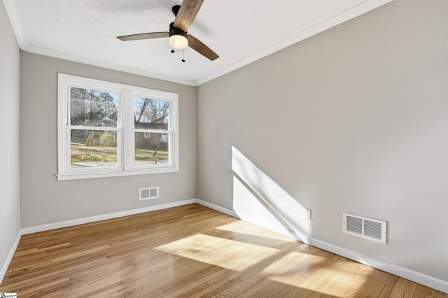 601 S D Street, Easley, SC 29640