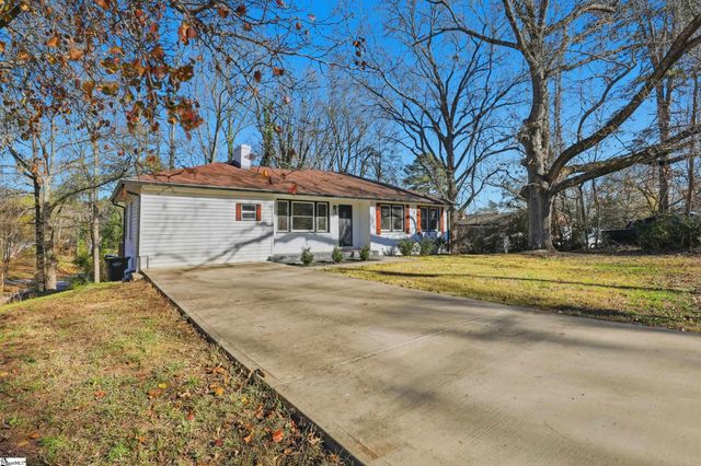 601 S D Street, Easley, SC 29640