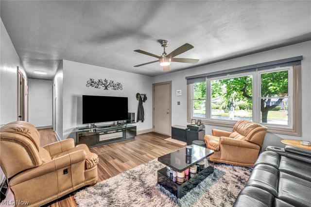 1793 Lealand Avenue, Poland, OH 44514