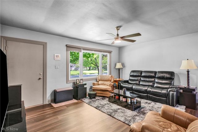 1793 Lealand Avenue, Poland, OH 44514