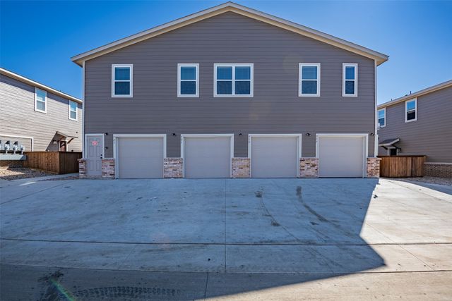 645 Wheatfield Drive, Venus, TX 76084