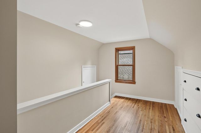 4513 30th Avenue S, Minneapolis, MN 55406
