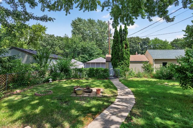 4513 30th Avenue S, Minneapolis, MN 55406