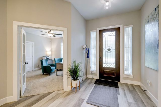 40724 Lost San Saba Lane, Montgomery, TX 77316