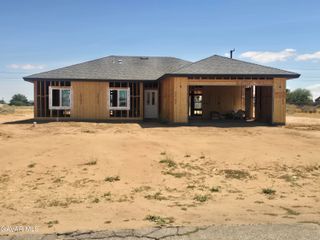8184 Kalmia Avenue, California City, CA 93505