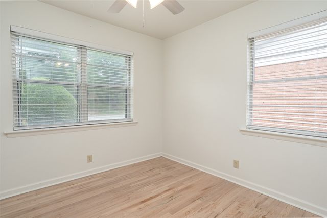 1200 Ravenwood Drive, Arlington, TX 76013