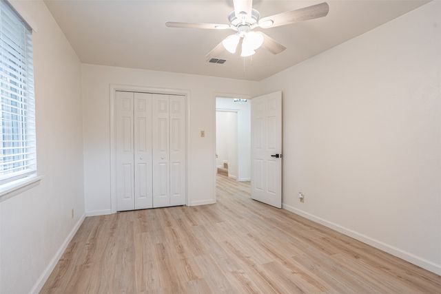 1200 Ravenwood Drive, Arlington, TX 76013