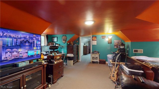956 Braun Road, Belpre, OH 45714