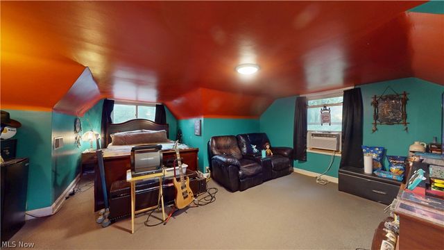 956 Braun Road, Belpre, OH 45714