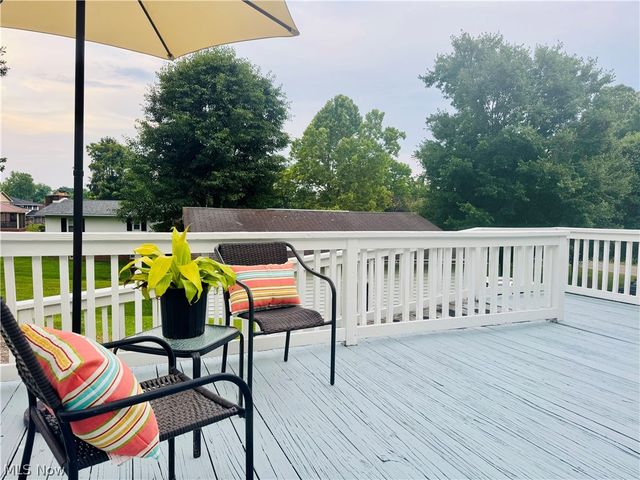 956 Braun Road, Belpre, OH 45714