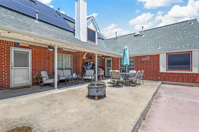 3400 Reeves Street, Haltom City, TX 76117