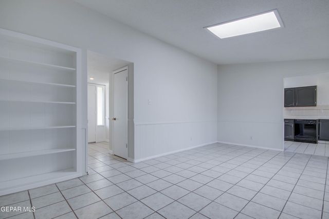 5221 EDMONTON Avenue, El Paso, TX 79924