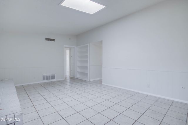 5221 EDMONTON Avenue, El Paso, TX 79924