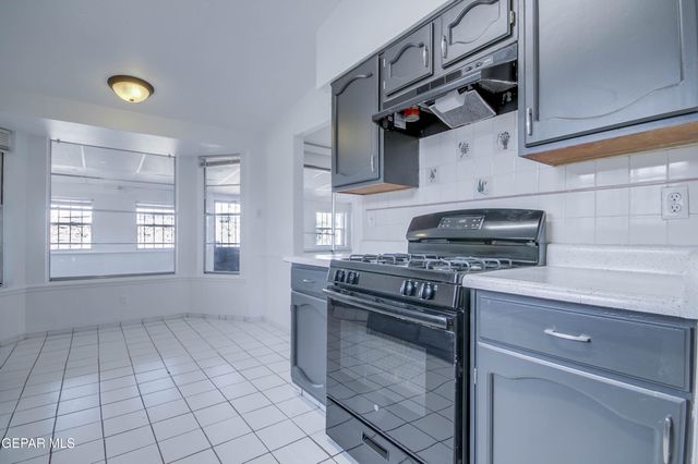 5221 EDMONTON Avenue, El Paso, TX 79924