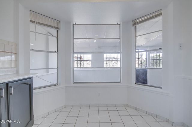 5221 EDMONTON Avenue, El Paso, TX 79924