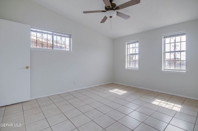 5221 EDMONTON Avenue, El Paso, TX 79924