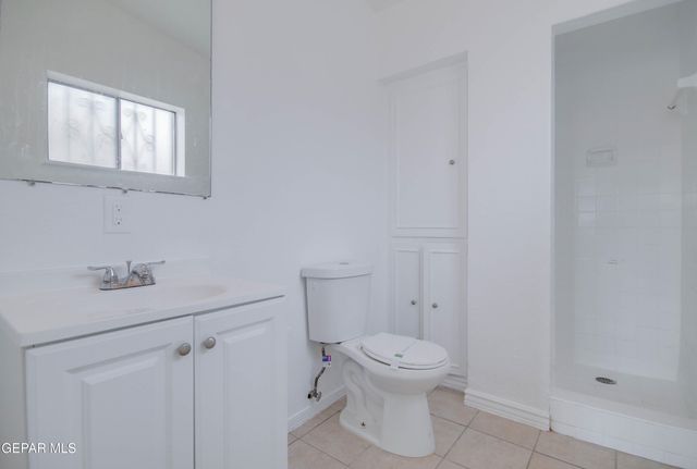 5221 EDMONTON Avenue, El Paso, TX 79924