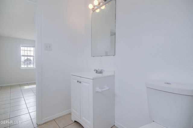 5221 EDMONTON Avenue, El Paso, TX 79924