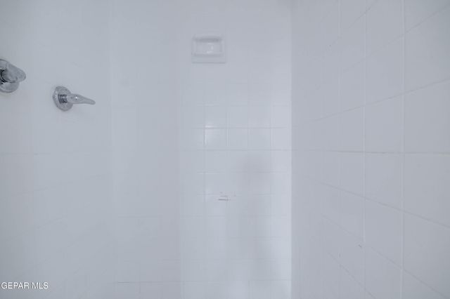 5221 EDMONTON Avenue, El Paso, TX 79924