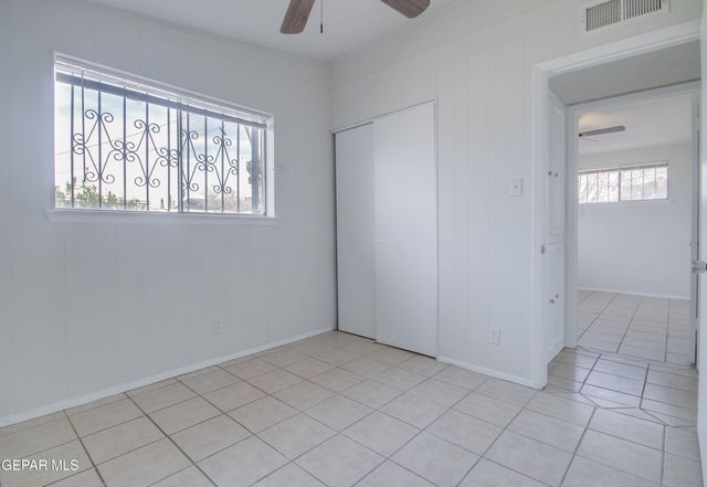 5221 EDMONTON Avenue, El Paso, TX 79924