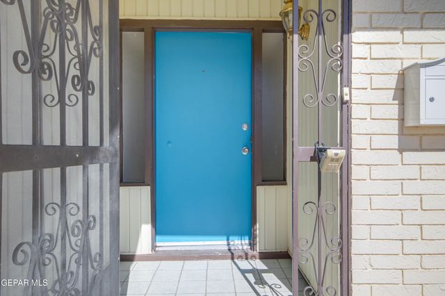 5221 EDMONTON Avenue, El Paso, TX 79924