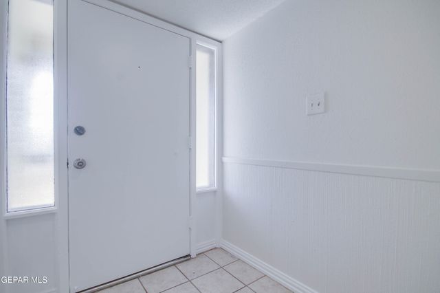 5221 EDMONTON Avenue, El Paso, TX 79924