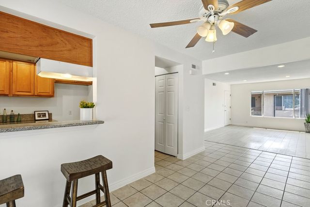 1801 Greenleaf Street 15, Santa Ana, CA 92706