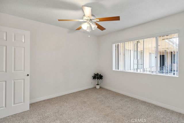 1801 Greenleaf Street 15, Santa Ana, CA 92706
