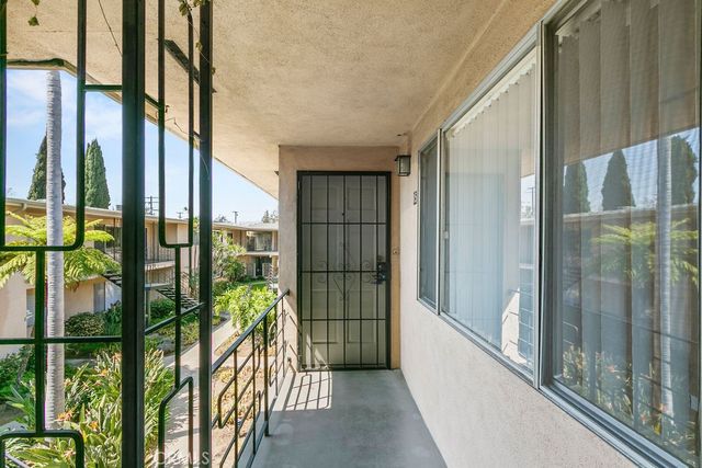 1801 Greenleaf Street 15, Santa Ana, CA 92706