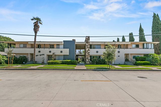 1801 Greenleaf Street 15, Santa Ana, CA 92706