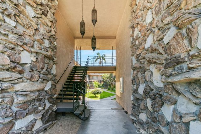 1801 Greenleaf Street 15, Santa Ana, CA 92706
