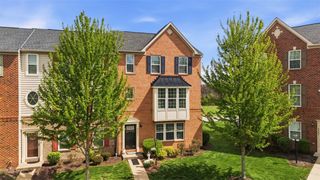 3101 Pointe View Dr, Adams Twp, PA 16046