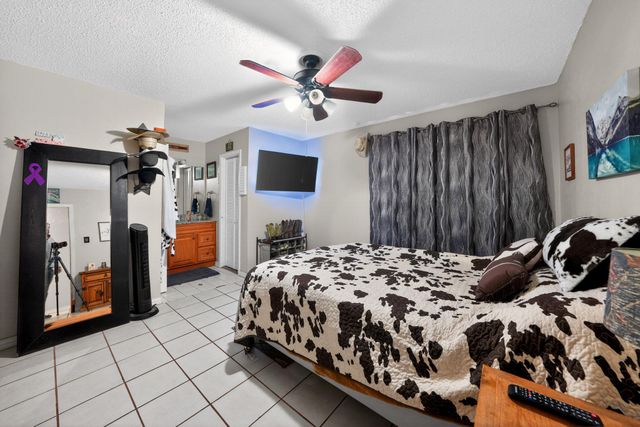 1209 Sagebrush DR, Round Rock, TX 78681