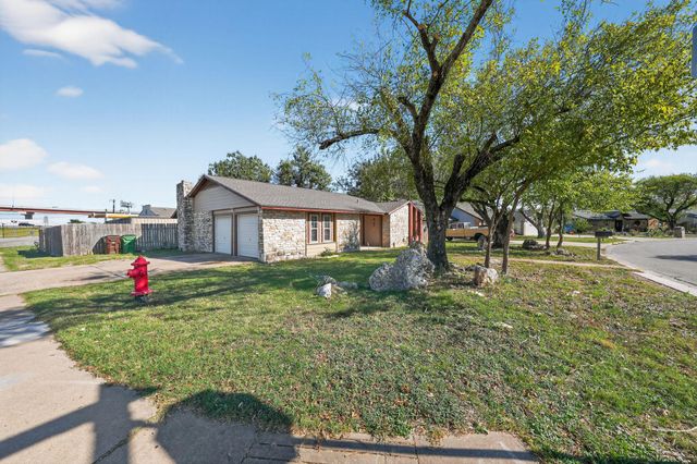 1209 Sagebrush DR, Round Rock, TX 78681