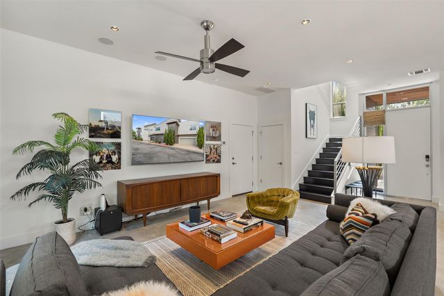 2105 Goodrich Ave 2, Austin, TX 78704
