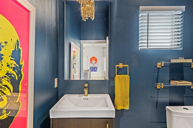 2105 Goodrich Ave 2, Austin, TX 78704