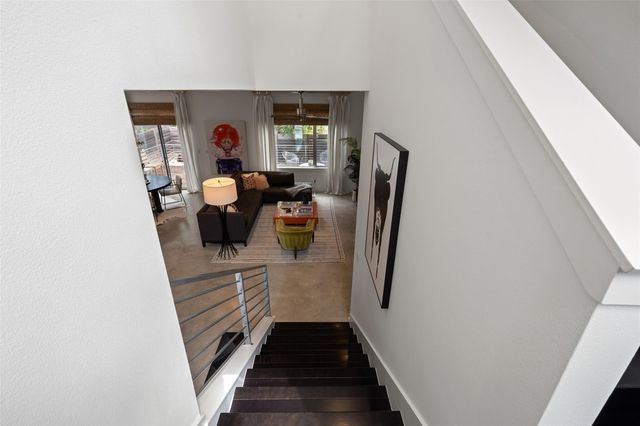 2105 Goodrich Ave 2, Austin, TX 78704
