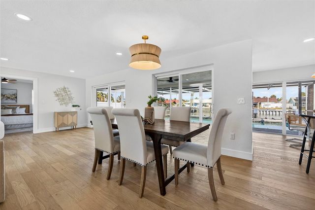 4426 43RD STREET S, St Petersburg, FL 33702