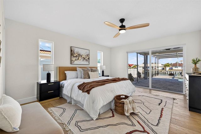 4426 43RD STREET S, St Petersburg, FL 33702