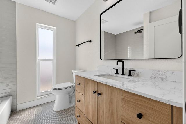 4426 43RD STREET S, St Petersburg, FL 33702