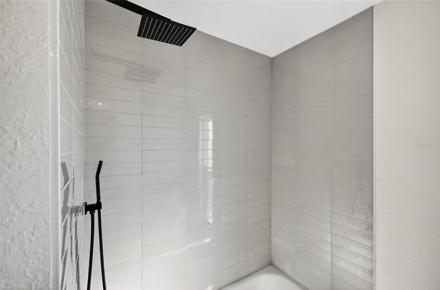 4426 43RD STREET S, St Petersburg, FL 33702