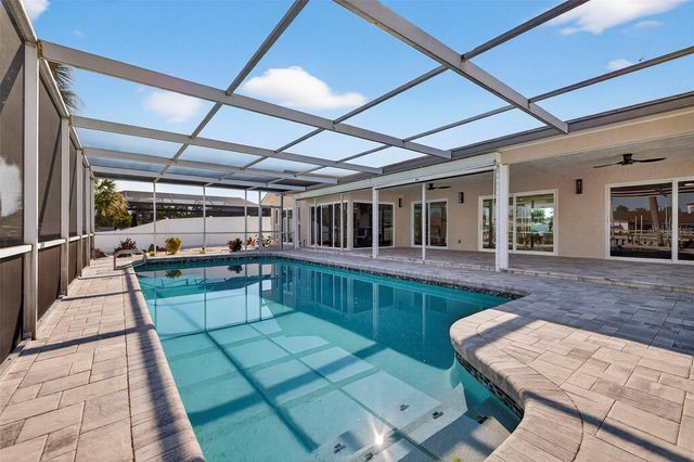 4426 43RD STREET S, St Petersburg, FL 33702