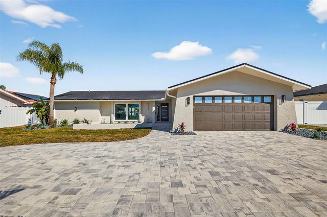 4426 43RD STREET S, St Petersburg, FL 33702