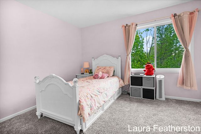 10451 Pine Island Drive Ne, Algoma Twp, MI 49345