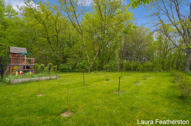 10451 Pine Island Drive Ne, Algoma Twp, MI 49345